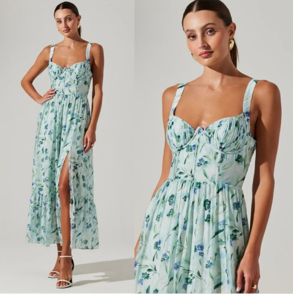 ASTR KELBY Floral corset Dress